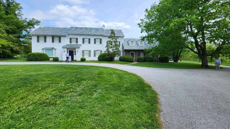 eisenhouse house
